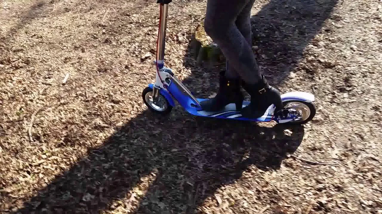 Video: Scooter Review: Hudora Big Wheel Air 205 Dual Brake